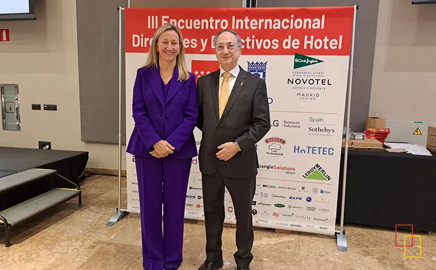 Cristina de Guitart Hotels junto a Manuel Vegas