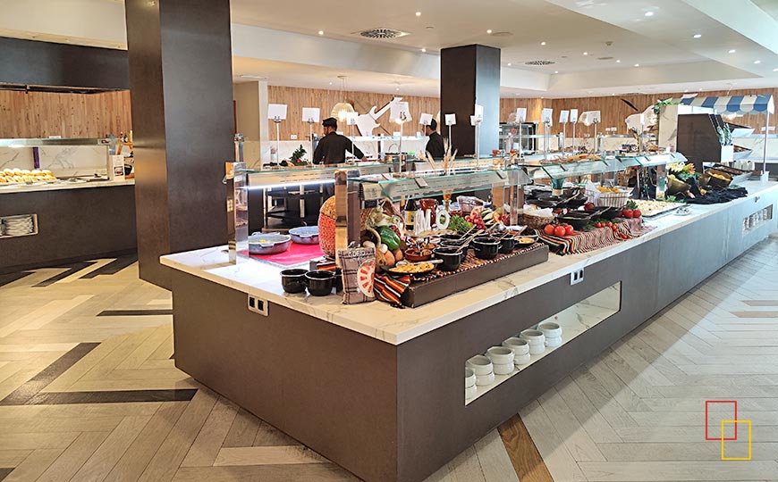 Restaurante buffet en el Hard Rock Hotel Tenerife