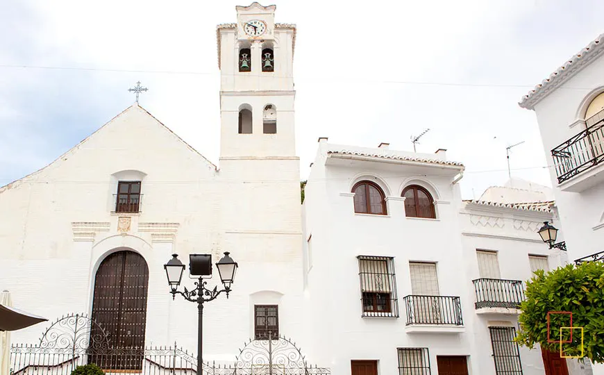 Qué ver en Frigiliana: Iglesia de San Antonio de Padua