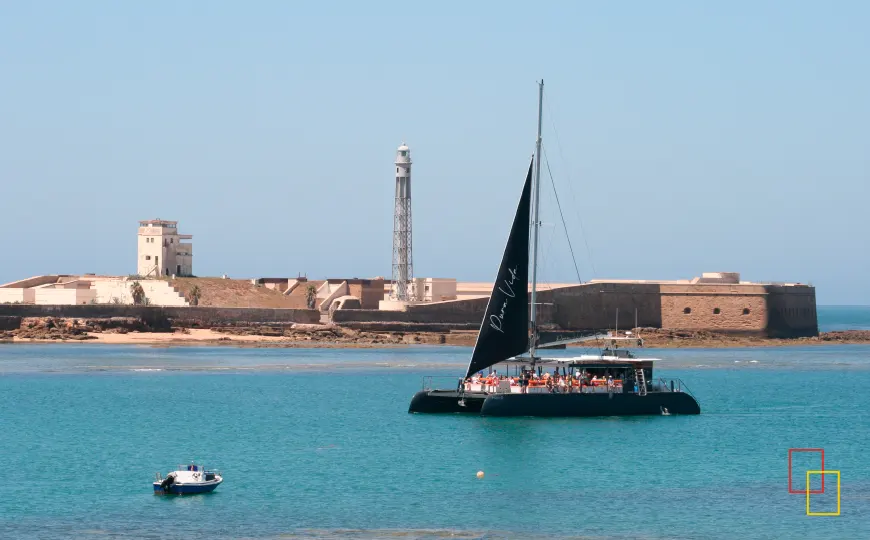 Catamarán Pura Vida, Cádiz