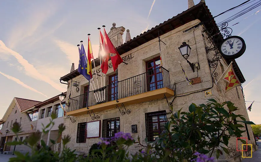 Ayuntamiento y Casa de la Cultura en Plaza la Picota 1 - El Berrueco