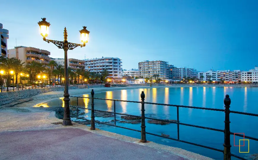 Paseo marítimo de Santa Eulalia del Río